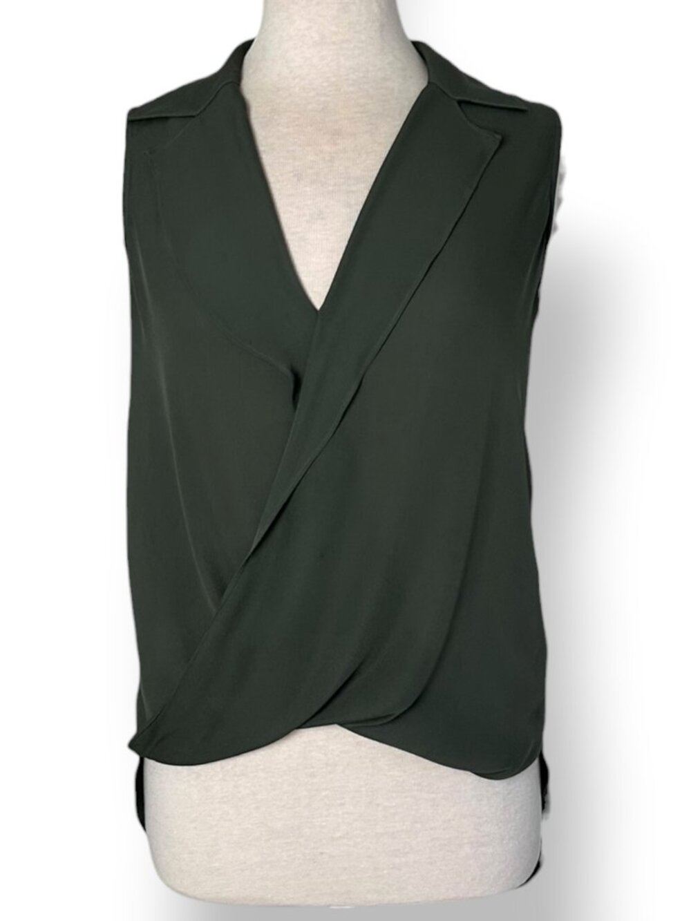 L'agence Faux Wrap Pine Olive Green 100% Silk Sleeveless Blouse Top Sz XS